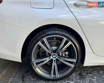Білий БМВ 3 Серія, об'ємом двигуна 2 л та пробігом 16 тис. км за 51500 $, фото 20 на Automoto.ua