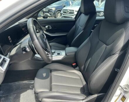 Белый БМВ 3 Серия, объемом двигателя 2 л и пробегом 1 тыс. км за 25000 $, фото 10 на Automoto.ua