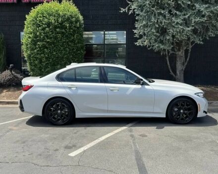 Белый БМВ 3 Серия, объемом двигателя 2 л и пробегом 1 тыс. км за 25000 $, фото 6 на Automoto.ua