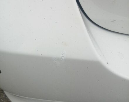 Белый БМВ 3 Серия, объемом двигателя 2 л и пробегом 286 тыс. км за 5311 $, фото 10 на Automoto.ua