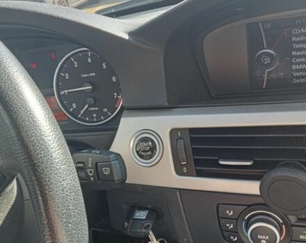 Белый БМВ 3 Серия, объемом двигателя 2 л и пробегом 286 тыс. км за 5311 $, фото 2 на Automoto.ua