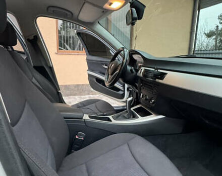 Білий БМВ 3 Серія, об'ємом двигуна 2 л та пробігом 213 тис. км за 8900 $, фото 13 на Automoto.ua