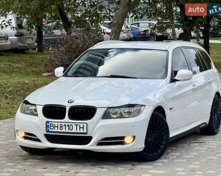 БМВ 3 Серия 2010 в Одессе на Automoto.ua Белый БМВ 3 Серия, объемом двигателя 2 л и пробегом 340 тыс. км за 8400 $, фото 16 на Automoto.ua