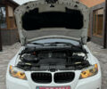 Білий БМВ 3 Серія, об'ємом двигуна 2 л та пробігом 213 тис. км за 8900 $, фото 24 на Automoto.ua