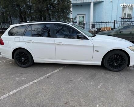 Белый БМВ 3 Серия, объемом двигателя 2 л и пробегом 340 тыс. км за 9290 $, фото 3 на Automoto.ua