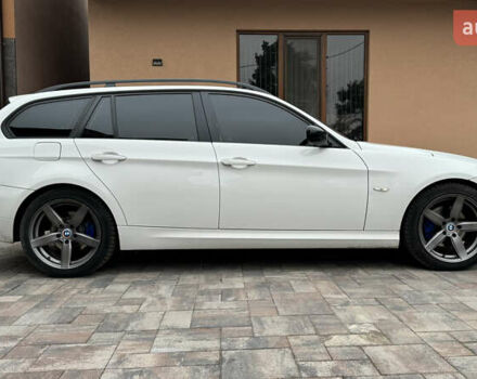 Білий БМВ 3 Серія, об'ємом двигуна 2 л та пробігом 213 тис. км за 8900 $, фото 4 на Automoto.ua