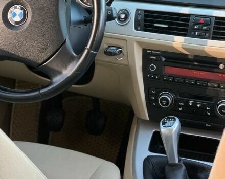 БМВ 3 Серия 2010 в Кременце на Automoto.ua Белый БМВ 3 Серия, объемом двигателя 2 л и пробегом 300 тыс. км за 7800 $, фото 4 на Automoto.ua