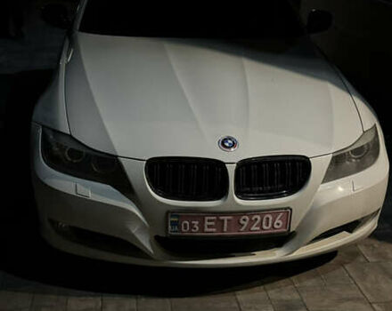 Білий БМВ 3 Серія, об'ємом двигуна 2 л та пробігом 213 тис. км за 8900 $, фото 2 на Automoto.ua