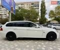 БМВ 3 Серия 2010 в Одессе на Automoto.ua Белый БМВ 3 Серия, объемом двигателя 2 л и пробегом 340 тыс. км за 8400 $, фото 7 на Automoto.ua