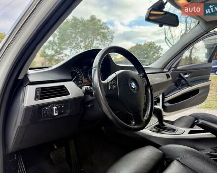 БМВ 3 Серия 2010 в Одессе на Automoto.ua Белый БМВ 3 Серия, объемом двигателя 2 л и пробегом 340 тыс. км за 8400 $, фото 43 на Automoto.ua