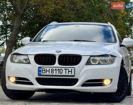 БМВ 3 Серия 2010 в Одессе на Automoto.ua Белый БМВ 3 Серия, объемом двигателя 2 л и пробегом 340 тыс. км за 8400 $, фото 9 на Automoto.ua