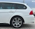 Белый БМВ 3 Серия, объемом двигателя 2 л и пробегом 269 тыс. км за 10490 $, фото 4 на Automoto.ua