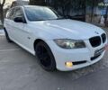 Белый БМВ 3 Серия, объемом двигателя 2 л и пробегом 340 тыс. км за 9290 $, фото 2 на Automoto.ua
