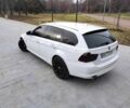 Белый БМВ 3 Серия, объемом двигателя 2 л и пробегом 220 тыс. км за 9700 $, фото 7 на Automoto.ua