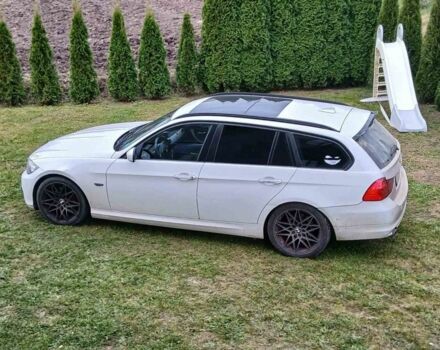 Белый БМВ 3 Серия, объемом двигателя 2 л и пробегом 423 тыс. км за 7000 $, фото 1 на Automoto.ua
