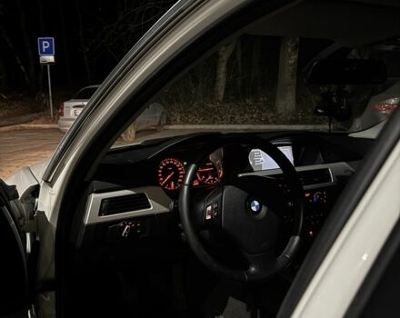 Белый БМВ 3 Серия, объемом двигателя 2 л и пробегом 267 тыс. км за 8200 $, фото 3 на Automoto.ua