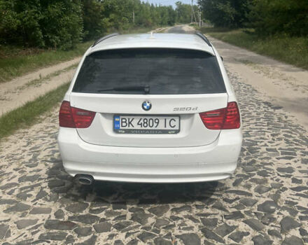 Белый БМВ 3 Серия, объемом двигателя 2 л и пробегом 240 тыс. км за 9350 $, фото 7 на Automoto.ua
