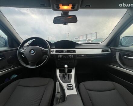 Білий БМВ 3 Серія, об'ємом двигуна 3 л та пробігом 255 тис. км за 9980 $, фото 21 на Automoto.ua