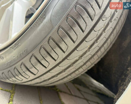 Білий БМВ 3 Серія, об'ємом двигуна 2 л та пробігом 252 тис. км за 11999 $, фото 12 на Automoto.ua