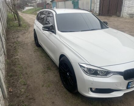 Білий БМВ 3 Серія, об'ємом двигуна 2 л та пробігом 217 тис. км за 15000 $, фото 2 на Automoto.ua