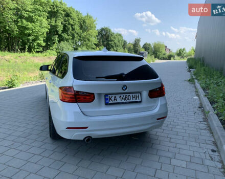 Белый БМВ 3 Серия, объемом двигателя 2 л и пробегом 267 тыс. км за 12000 $, фото 4 на Automoto.ua