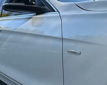 Білий БМВ 3 Серія, об'ємом двигуна 2 л та пробігом 340 тис. км за 17000 $, фото 29 на Automoto.ua