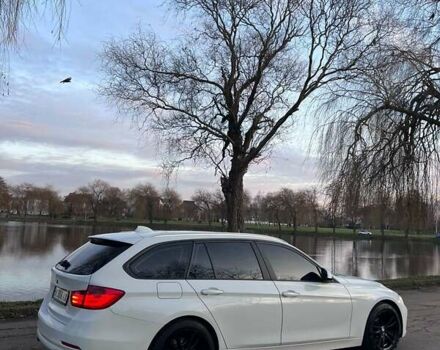 Білий БМВ 3 Серія, об'ємом двигуна 2 л та пробігом 241 тис. км за 12450 $, фото 16 на Automoto.ua