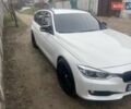 Белый БМВ 3 Серия, объемом двигателя 2 л и пробегом 217 тыс. км за 15000 $, фото 1 на Automoto.ua