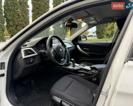 БМВ 3 Серия 2014 в Дубно на Automoto.ua Белый БМВ 3 Серия, объемом двигателя 2 л и пробегом 230 тыс. км за 11500 $, фото 16 на Automoto.ua