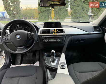 БМВ 3 Серия 2014 в Дубно на Automoto.ua Белый БМВ 3 Серия, объемом двигателя 2 л и пробегом 230 тыс. км за 11500 $, фото 25 на Automoto.ua