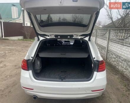 Белый БМВ 3 Серия, объемом двигателя 2 л и пробегом 217 тыс. км за 15000 $, фото 4 на Automoto.ua