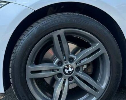 Білий БМВ 3 Серія, об'ємом двигуна 2 л та пробігом 340 тис. км за 17000 $, фото 36 на Automoto.ua