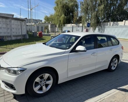 Белый БМВ 3 Серия, объемом двигателя 2 л и пробегом 296 тыс. км за 13700 $, фото 2 на Automoto.ua