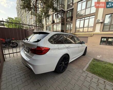Белый БМВ 3 Серия, объемом двигателя 2 л и пробегом 256 тыс. км за 19999 $, фото 8 на Automoto.ua