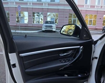 Белый БМВ 3 Серия, объемом двигателя 2 л и пробегом 196 тыс. км за 22500 $, фото 10 на Automoto.ua