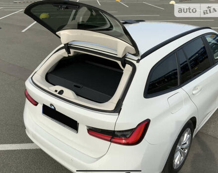 Білий БМВ 3 Серія, об'ємом двигуна 2 л та пробігом 140 тис. км за 25750 $, фото 3 на Automoto.ua