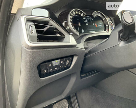 Білий БМВ 3 Серія, об'ємом двигуна 2 л та пробігом 140 тис. км за 25750 $, фото 11 на Automoto.ua