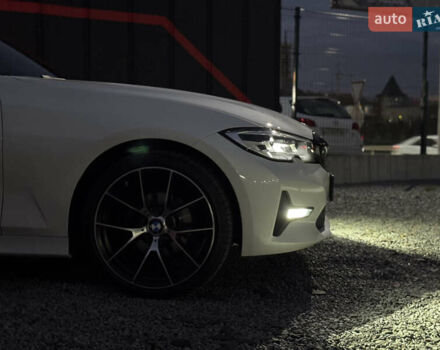 Белый БМВ 3 Серия, объемом двигателя 2 л и пробегом 214 тыс. км за 26500 $, фото 2 на Automoto.ua