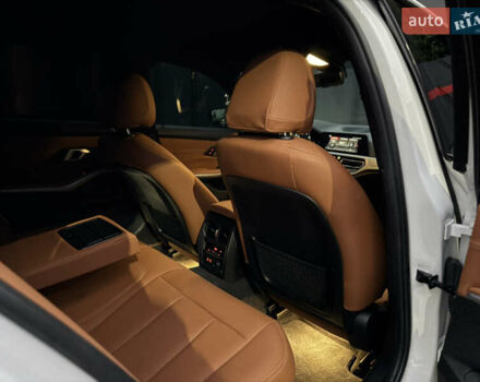 Белый БМВ 3 Серия, объемом двигателя 2 л и пробегом 214 тыс. км за 26500 $, фото 27 на Automoto.ua