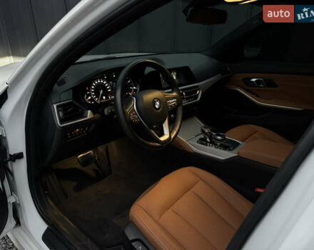 Белый БМВ 3 Серия, объемом двигателя 2 л и пробегом 214 тыс. км за 26500 $, фото 17 на Automoto.ua