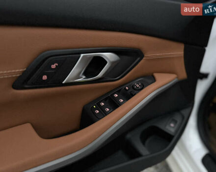 Белый БМВ 3 Серия, объемом двигателя 2 л и пробегом 214 тыс. км за 26500 $, фото 16 на Automoto.ua