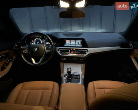 Белый БМВ 3 Серия, объемом двигателя 2 л и пробегом 214 тыс. км за 26500 $, фото 1 на Automoto.ua