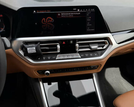 Белый БМВ 3 Серия, объемом двигателя 2 л и пробегом 101 тыс. км за 37000 $, фото 7 на Automoto.ua