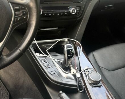 БМВ 3 Серия 2015 в Днепре (Днепропетровске) на Automoto.ua Белый БМВ 3 Серия, объемом двигателя 2 л и пробегом 138 тыс. км за 17799 $, фото 9 на Automoto.ua