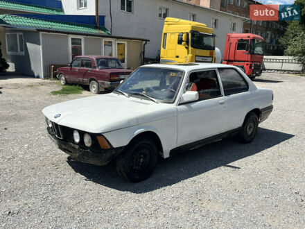 Белый БМВ 3 Серия, объемом двигателя 1.6 л и пробегом 300 тыс. км за 690 $, фото 1 на Automoto.ua