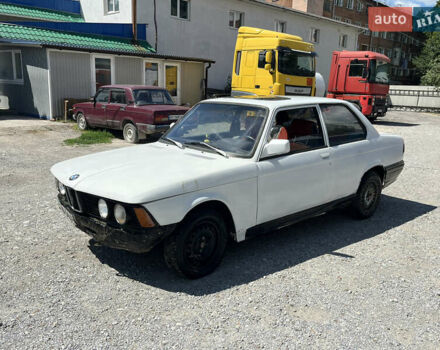 Білий БМВ 3 Серія, об'ємом двигуна 1.6 л та пробігом 300 тис. км за 690 $, фото 1 на Automoto.ua