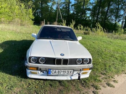 БМВ 3 Серия 1983 в Полтаве на Automoto.ua Белый БМВ 3 Серия, объемом двигателя 1.8 л и пробегом 250 тыс. км за 2500 $, фото 1 на Automoto.ua