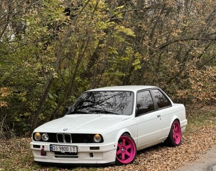 Белый БМВ 3 Серия, объемом двигателя 2.5 л и пробегом 320 тыс. км за 4950 $, фото 1 на Automoto.ua