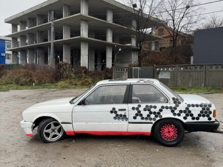 Белый БМВ 3 Серия, объемом двигателя 1.8 л и пробегом 3 тыс. км за 2600 $, фото 1 на Automoto.ua