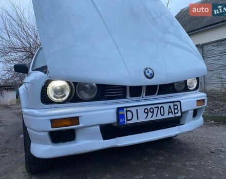 Білий БМВ 3 Серія, об'ємом двигуна 2.5 л та пробігом 300 тис. км за 1400 $, фото 1 на Automoto.ua